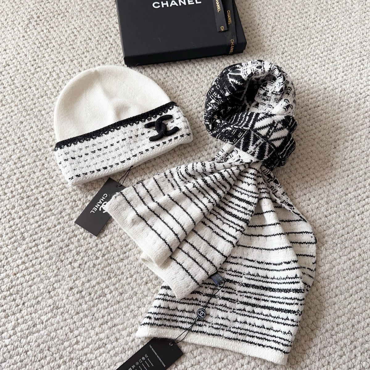 CC Knit Beanie and Scarf Set 2pcs