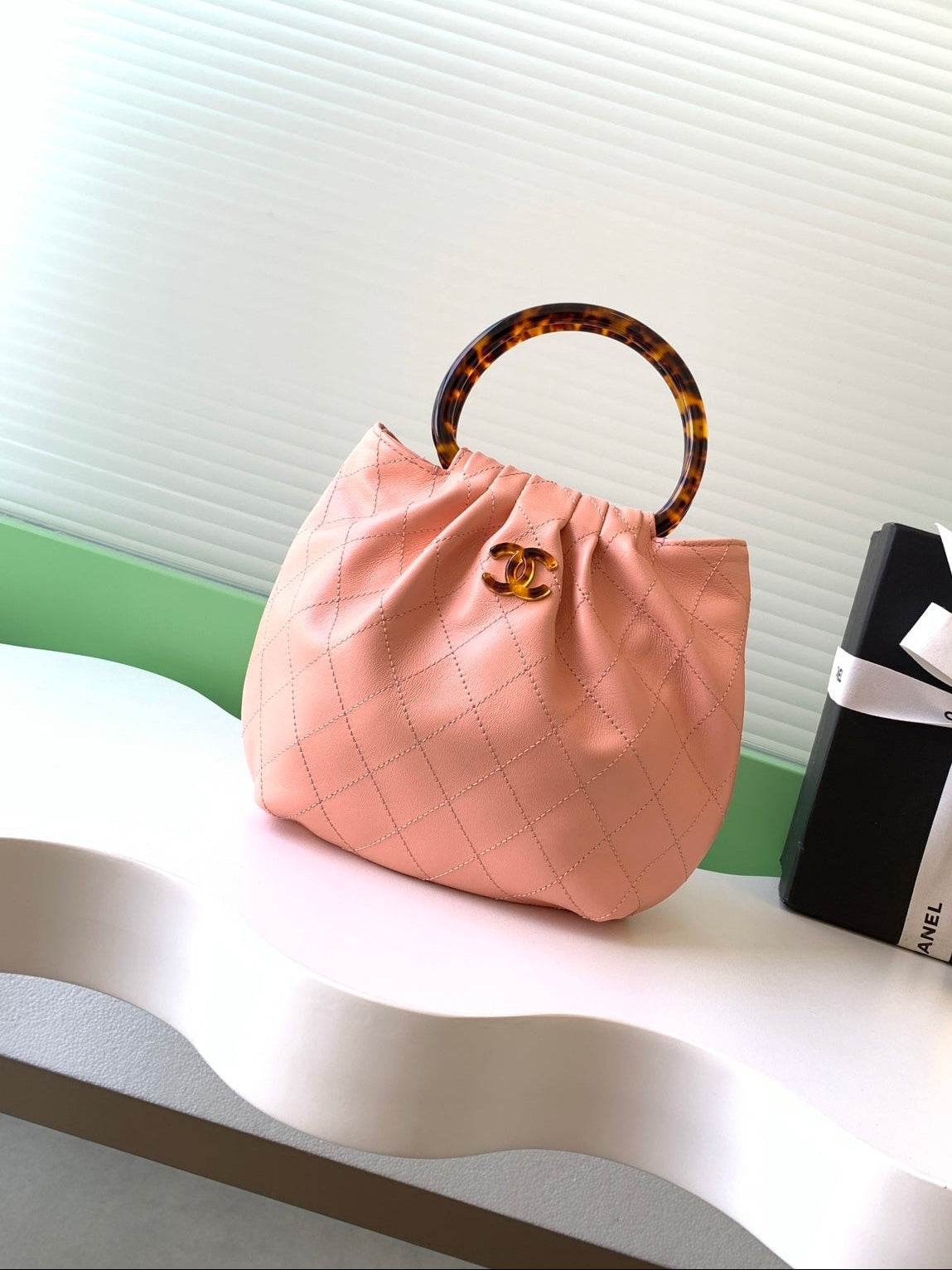 CC 26C Lambskin Handbag with Tortoiseshell Handles
